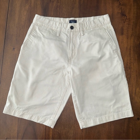 Gap Khakis Lived In Short Mens Flat Front Shorts Beige Size 30 Cotton 10" Long - Picture 1 of 7